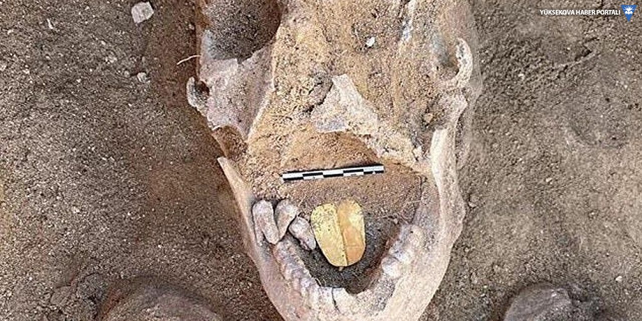 Mısır'da 2 bin yaşında altın dilli mumyalar bulundu