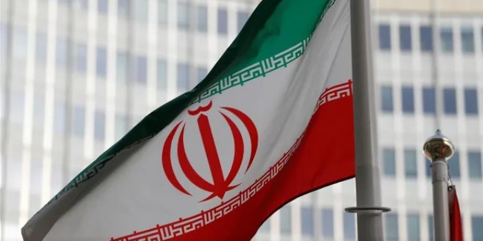 İran'da bir aday, cumhurbaşkanlığı seçiminden çekildi