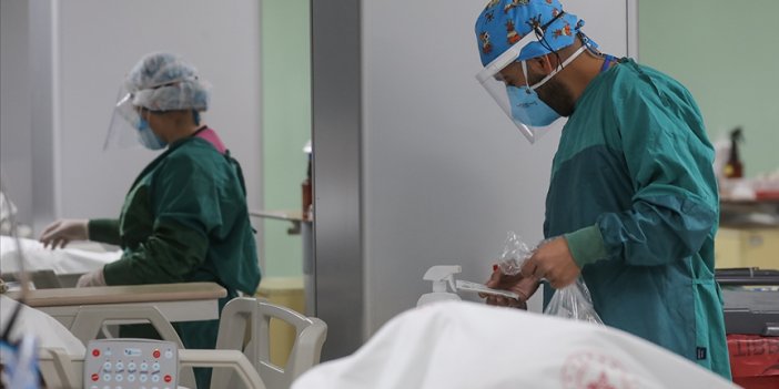 Türkiye'de koronavirüs salgınının son 24 saati: 66 can kaybı, 14 bin 941 yeni vaka