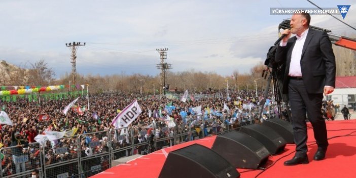 Van Newrozu'nda konuşan Temelli: Barışın yolu İmralı'dan geçer