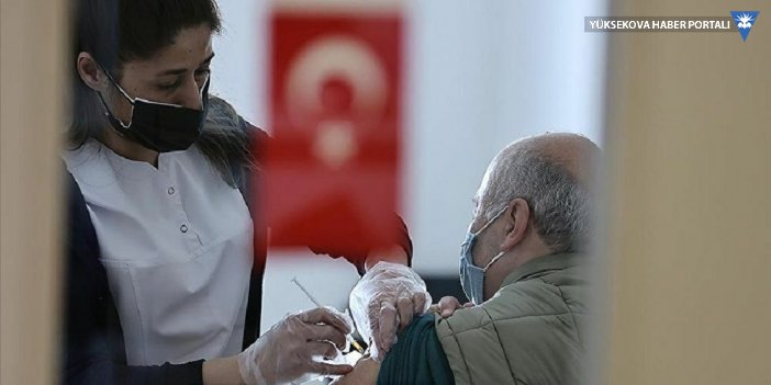 Sağlık Bakanlığı, Türkiye'de uygulanan toplam koronavirüs aşısı dozunu duyurdu
