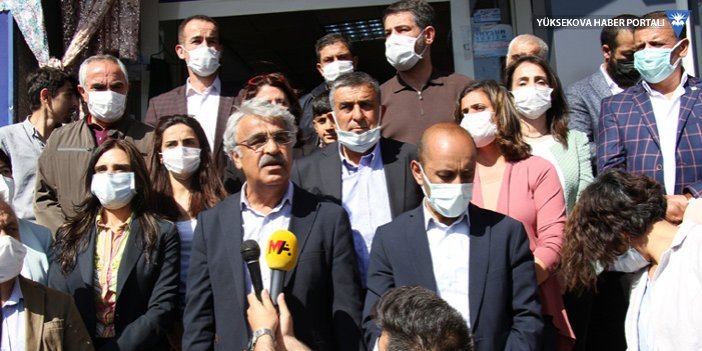HDP Eş Genel Başkanı Mithat Sancar Şemdinli'de
