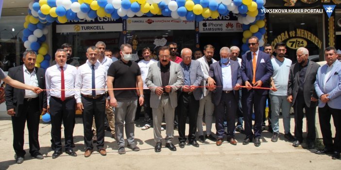 Arslan GSM Bayii Yüksekova’da açıldı
