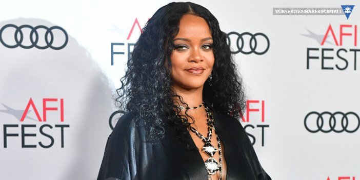 Forbes açıkladı: Rihanna resmen milyarder