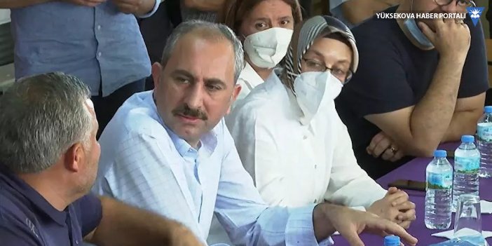 Adalet Bakanı Gül: Yanan alanlara tek bir çivi çakılmasına izin vermeyeceğiz