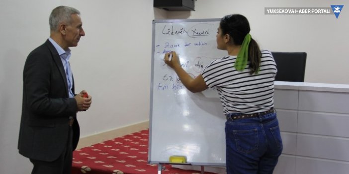 Şırnak Barosu'ndan Kürtçe eğitim seferberliği