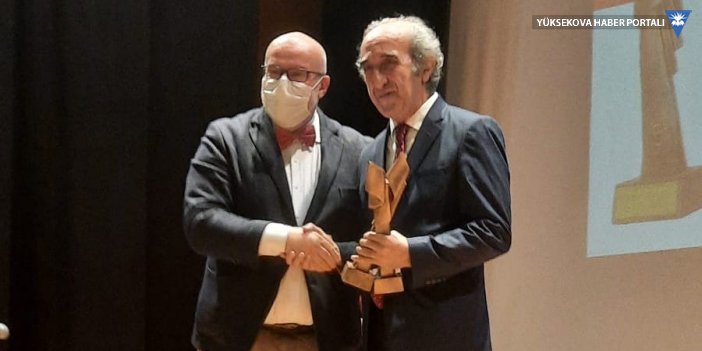 Gazeteci Dr. Recep Yaşar'a ÇGD'den 'İnceleme Araştırma Ödülü'
