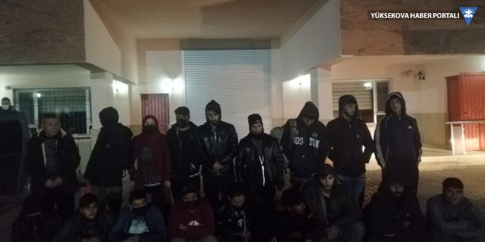 Van'da bir otelde 15 göçmen yakalandı