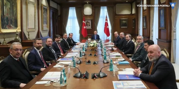 Cumhurbaşkanı Erdoğan ve Memur-Sen heyeti ek zammı görüştü