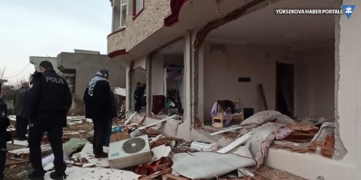 Cizre'de patlama: 3 kişi yaralandı