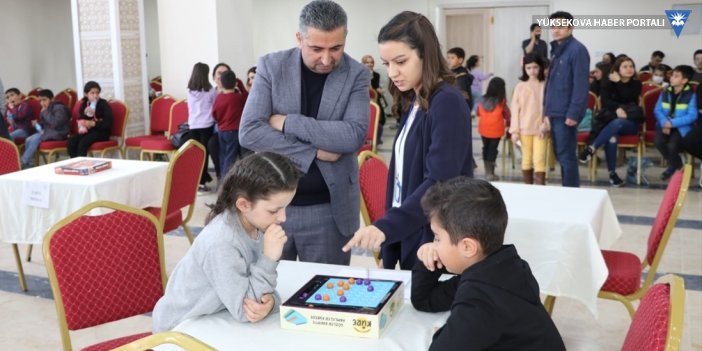 Hakkari'de "Akıl ve Zeka Oyunları Turnuvası" düzenlendi