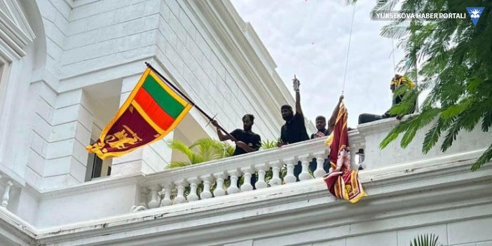 Krizin vurduğu Sri Lanka'da protestocular başkanlık konutunu bastı