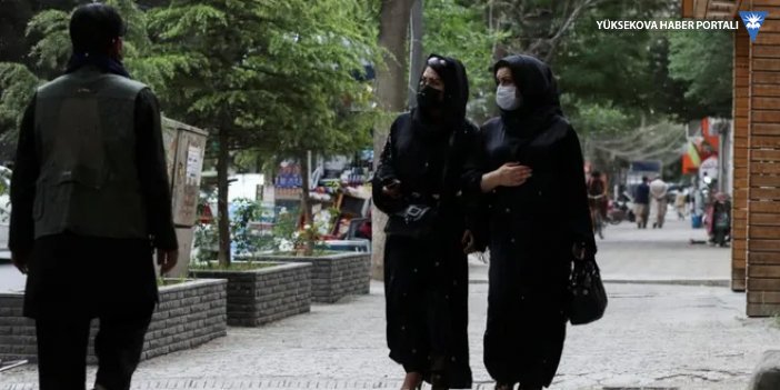 Taliban'dan kadın memurlara: Yerinize geçecek erkek akraba önerin