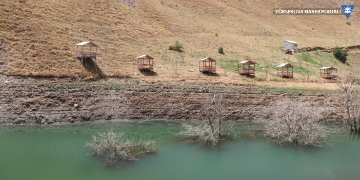 Yüksekova Dilimli Barajı'ndaki su seviyesi 30 metre düştü