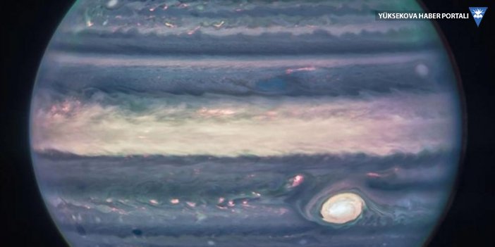 NASA, Jüpiter'in yeni görüntülerini paylaştı.