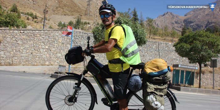 Emekli postacı Samsun'dan Hakkari'ye pedal çevirdi