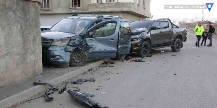 Yüksekova'da kaza: 3 yaralı