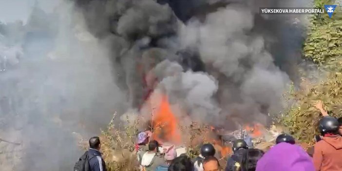 Nepal'de 72 kişiyi taşıyan uçak düştü: En az 40 kişi hayatını kaybetti