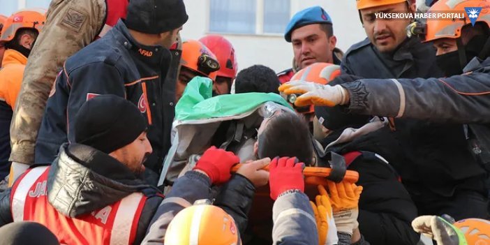 Diyarbakır'da anne ve oğlu 101 saat sonra kurtarıldı