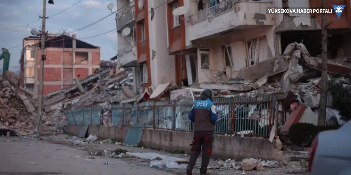 Diyarbakır'da yıkılan binalara ilişkin gözaltı kararı verilen kişi sayısı 33'e yükseldi