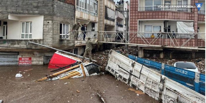 Deprem bölgesi Şanlıurfa ve Adıyaman'ı bu kez sel vurdu: 14 kişi hayatını kaybetti