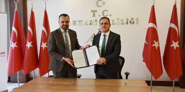 Yüksekova'da 340 gence sportif havacılık eğitimi verilecek