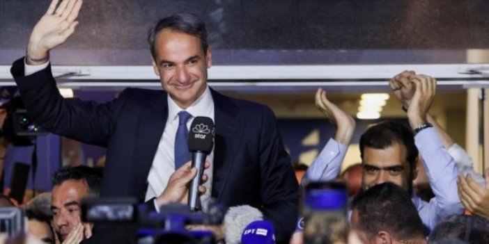 Yunanistan’da kazanan Yeni Demokrasi Partisi oldu