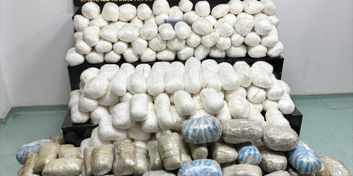 Van'da geçen ay 451 kilo 766 gram uyuşturucu ele geçirildi