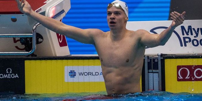 Fransız yüzücü Leon Marchand, Phelps’in rekorunu kırdı