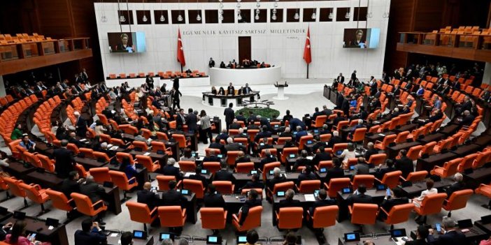 Meclis'te vergi artışları ve zamların genel görüşmeye açılması talebi reddedildi