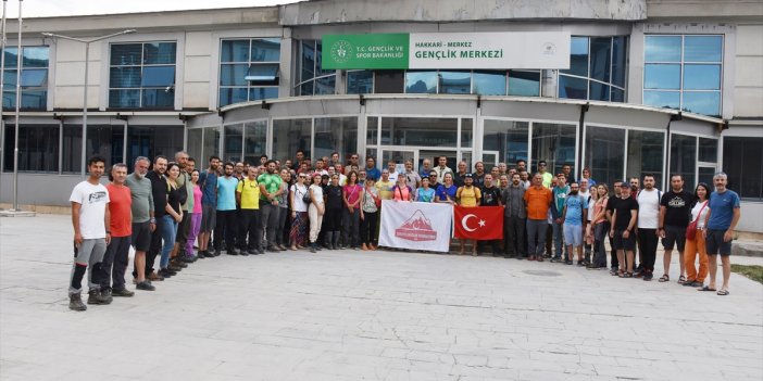 Türkiye Dağcılık Federasyonunun tırmanış eğitimi Hakkari'de başladı