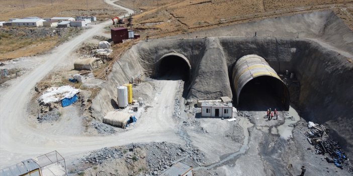 Van-Hakkari kara yolunda ulaşım Güzeldere Tüneli ile daha güvenli olacak