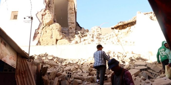Fas'taki depremde ölü sayısı 2012'ye yükseldi