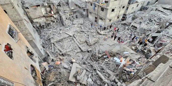 İsrail, Gazze'de mülteci kampını vurdu: En az 100 ölü