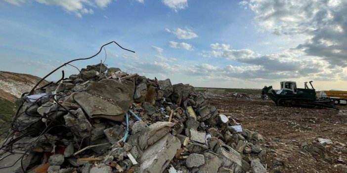 Depremde 35 kişinin hayatını kaybettiği binayla ilgili iddianame