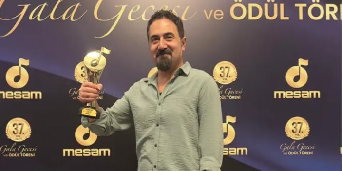 Sanatçı Mikail Aslan’a 'Ahmet Kaya Onur Ödülü' verildi