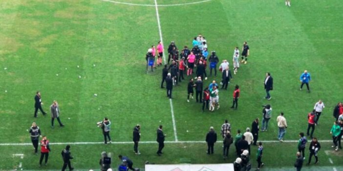 Bursasporlu futbolculardan Diyarbekirsporlu futbolculara saldırı