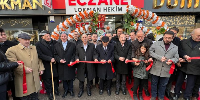 Yüksekova'da Lokman Hekim Eczanesi açıldı
