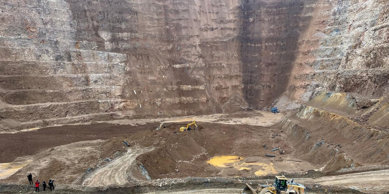 Altın madeni sahasındaki toprak kaymasına ilişkin 2 tutuklama