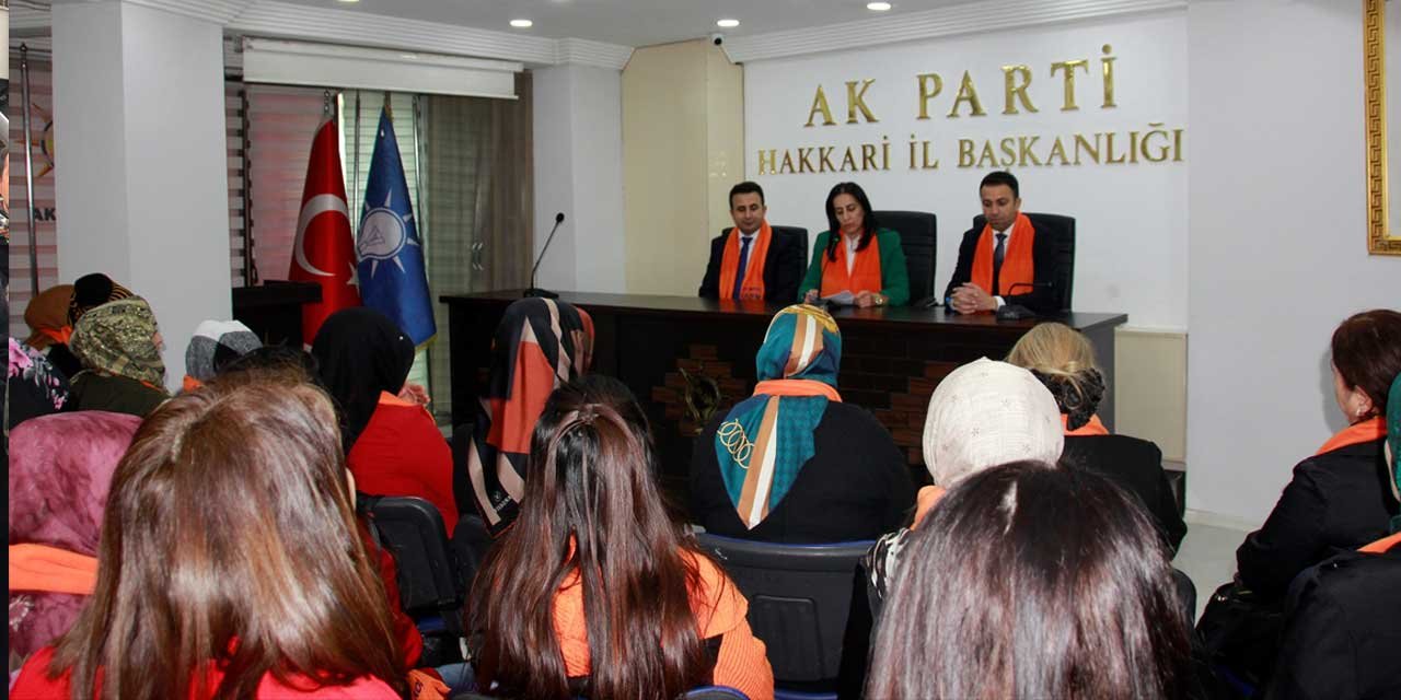 AK Parti'den "8 Mart Dünya Kadınlar Günü" açıklaması