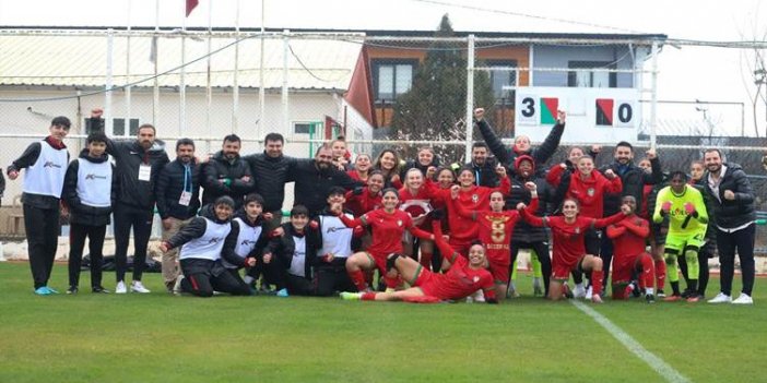 Amedpor maçında 6 kırmızı kart çıktı: Skor 3-0
