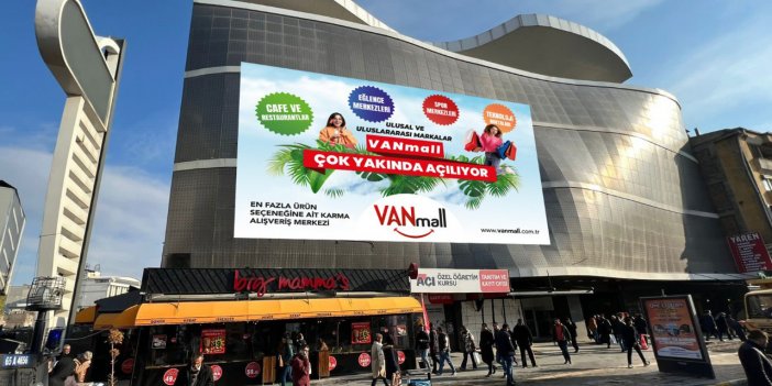 Van'da Mall AVM açıldı