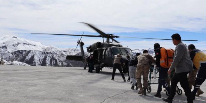 Beytüşşebap'da kazada yaralanan çocuk askeri helikopterle hastaneye ulaştırıldı