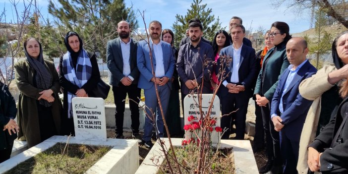 Gazeteci Buldan mezarı başında anıldı