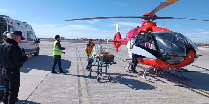 12 günlük bebek, Hakkari'den Van'a helikopterle sevk edildi
