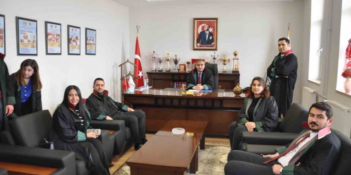 Kars Barosu 5 Nisan Avukatlar Günü ile ilgili açıklama yaptı