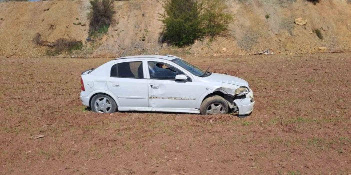 Malatya’da şarampole devrilen otomobilde 1 kişi yaralandı