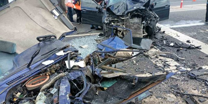 Malatya’da otomobiller çarpıştı: 2’si ağır 8 kişi yaralı