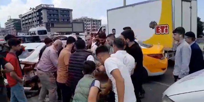 Diyarbakır Bağlar'da iki otomobil çarpıştı: 1 yaralı