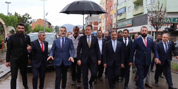 Fatih Erbakan teşekkür ziyaretlerinde bulunuyor